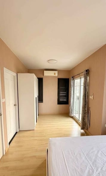 bedroom of The Village Bangna – Wongwaen 2