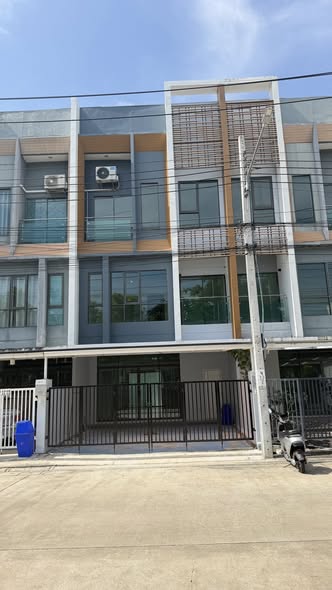 The Vision Lat Phrao – Nawamin (เดอะ วิชั่น ลาดพร้าว – นวมินทร์ )
