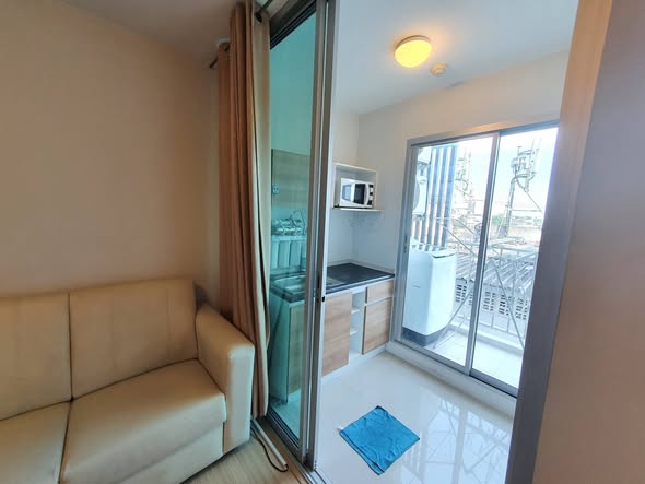 bedroom of The Viva Condo Petchkasem 68