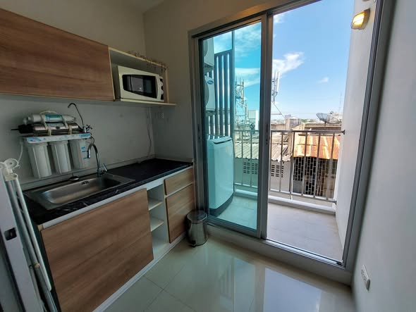 The Viva Condo Petchkasem 68
