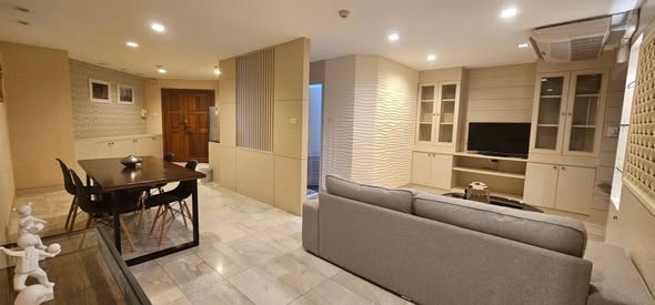living room of The Waterford Park