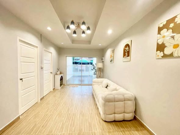 living room of Thewin Town House
