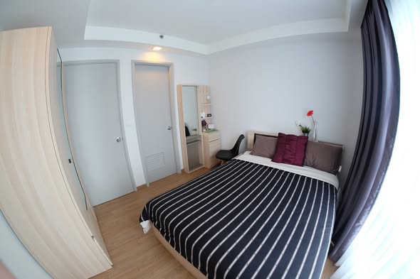 bedroom of Thru Thong Lor