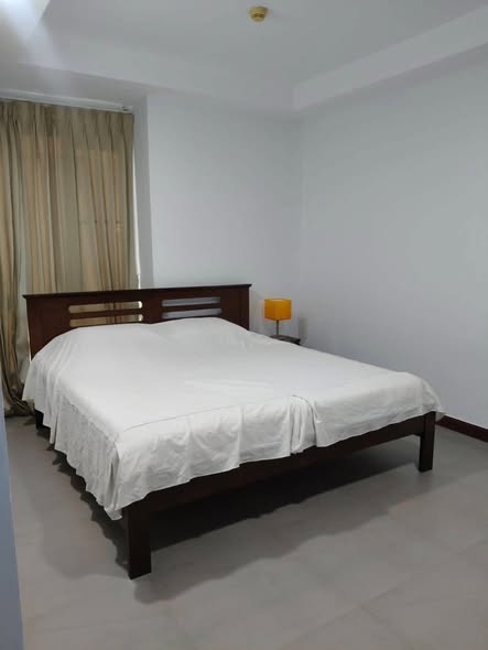 bedroom of Thru Thong Lor