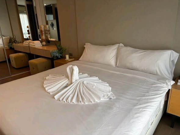 bedroom of Tidy Thonglor