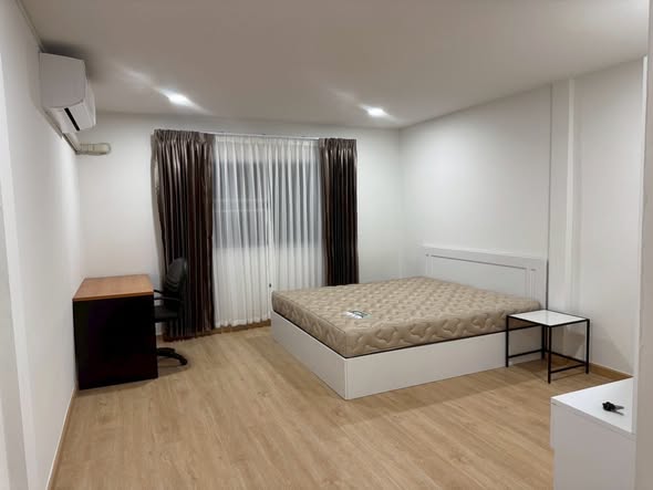 bedroom of Timo and Tintin