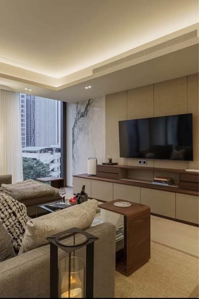 bedroom and living room of Tonson One Residence ต้นสน วัน เรสซิเดนซ์