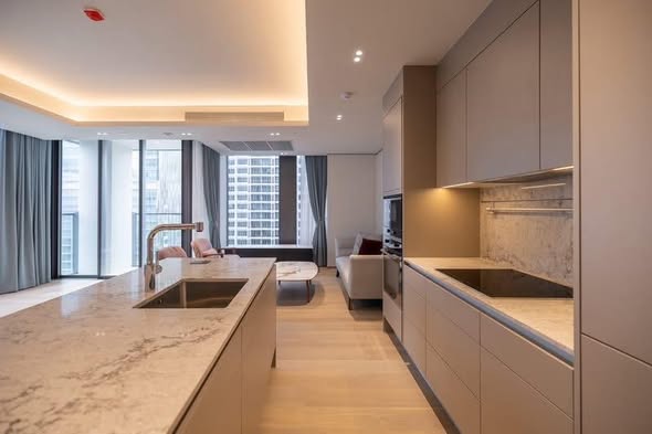 kitchen of Tonson One Residence ต้นสน วัน เรสซิเดนซ์