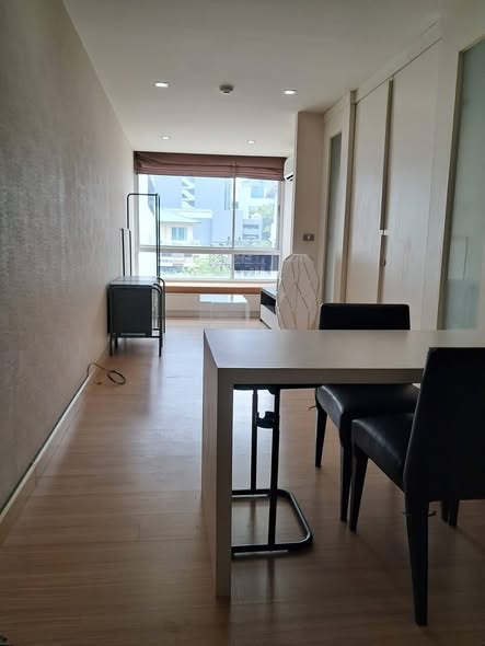 room interior of Tree Condo Sukhumvit 42