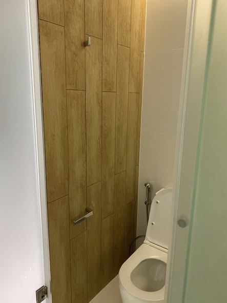 room interior and bathroom of Triple Y Residence