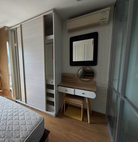 bedroom and room interior of U Delight @ Huai Khwang Station