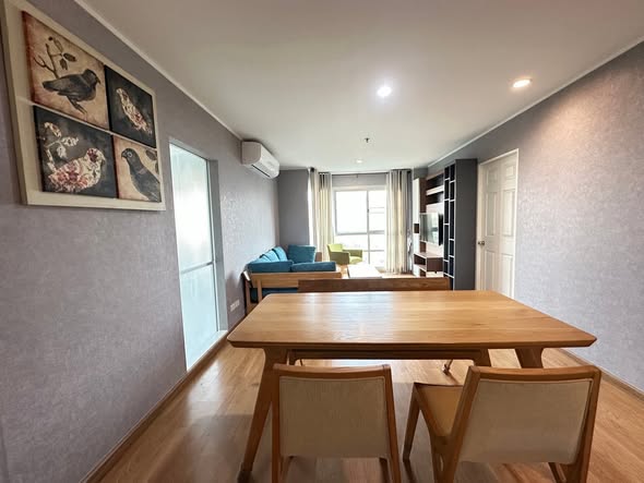 room interior of U Delight @ Huai Khwang Station