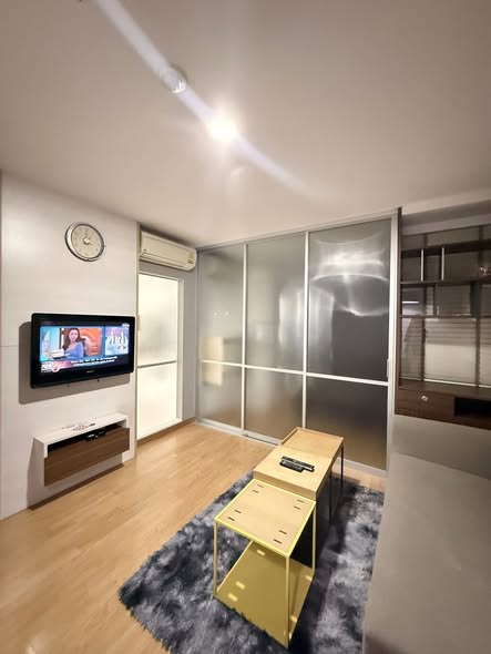 room interior of U Delight @ Huai Khwang Station