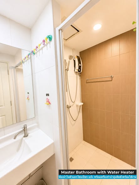 bathroom of U-Delight Jatujak Station condo.