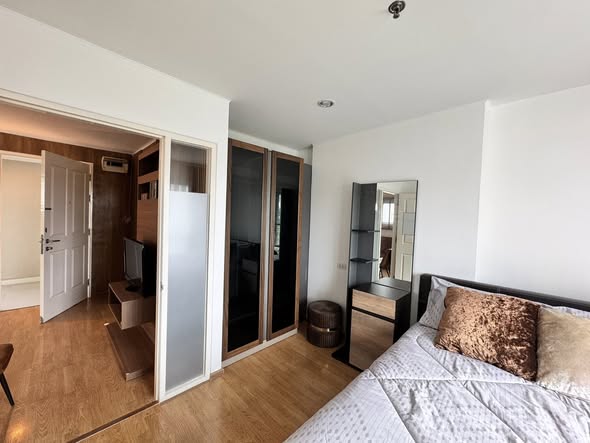 bedroom and room interior of U Delight @ On Nut Station