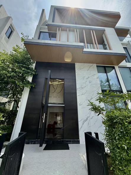 Ultra luxury Condo