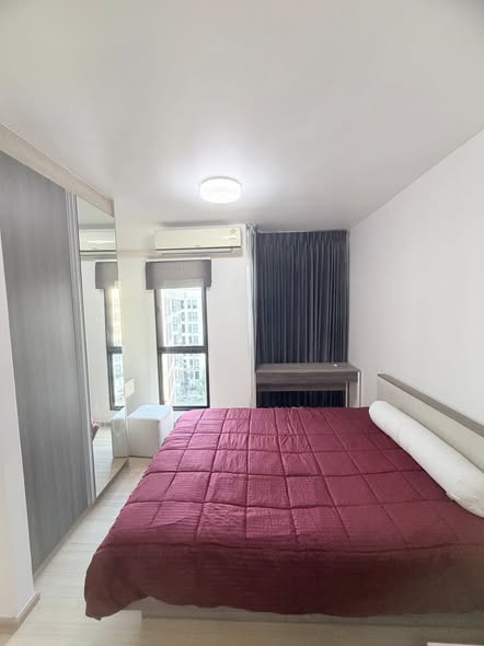 bedroom of UNiO Sukhumvit 72