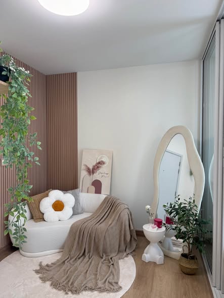 bedroom and bathroom of UNiO Sukhumvit 72