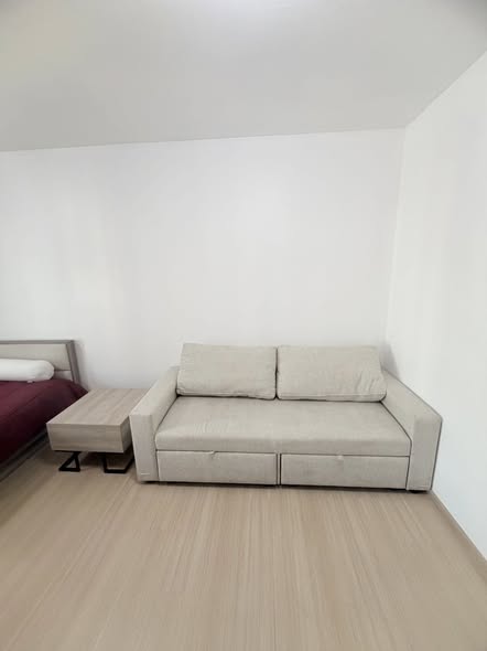 bedroom and living room of UNiO Sukhumvit 72