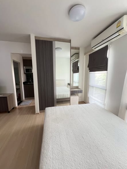 bedroom and room interior of UNiO Sukhumvit 72