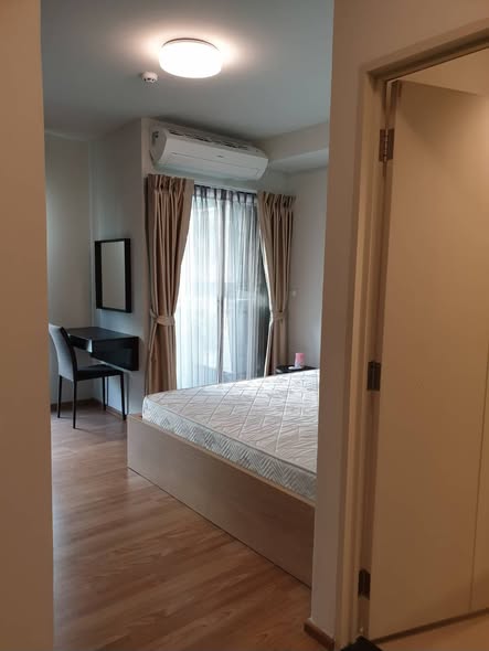 bedroom and room interior of Unio Sukhumvit 72 phase 1 building E