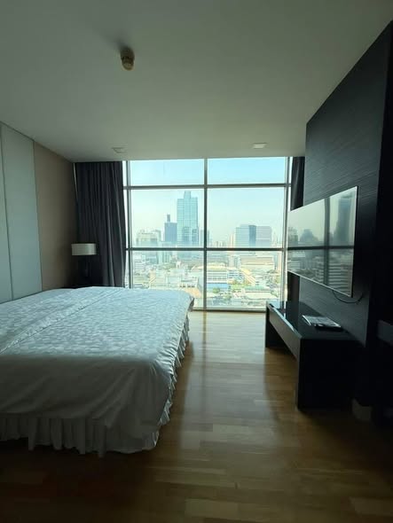 bedroom of Urbana Sathorn