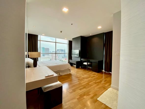bedroom of Urbana Sathorn