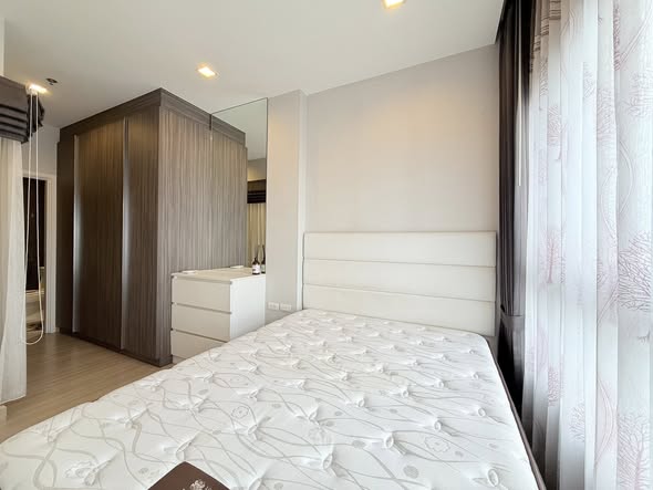 bedroom of Urbano Absolute Sathon-Taksin