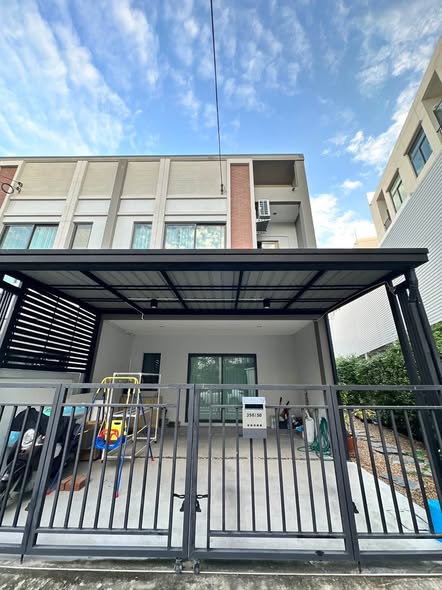 room interior of Verve Phetkasem 81 เวิร์ฟ เพชรเกษม 81