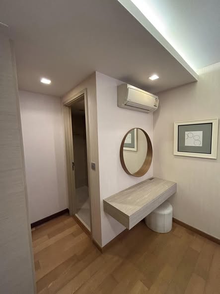 bathroom of Via Botani Sukhumvit 47