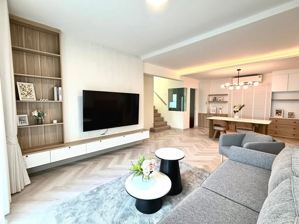 living room of Villaggio 3 Srinakarin-Bangna
