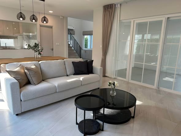living room of Villaggio 3 Srinakarin-Bangna