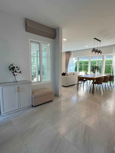 living room of Villaggio 3 Srinakarin-Bangna