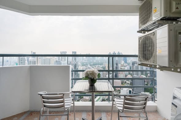 Waterford Diamond Tower