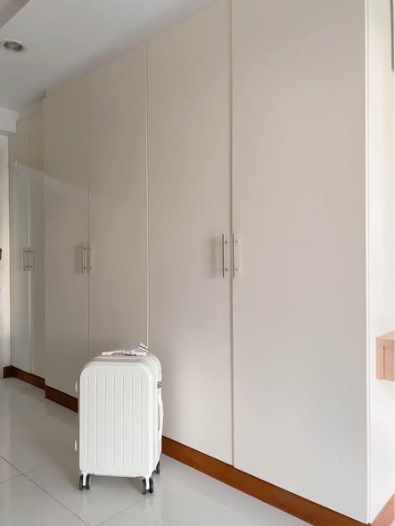 room interior of Waterford Royal Suites