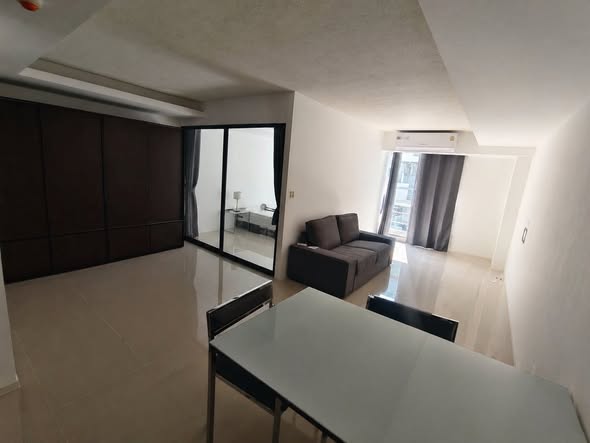 bedroom of Waterford Sukhumvit 50