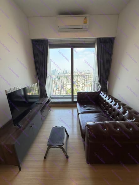 bedroom of Whizdom Connect Sukhumvit