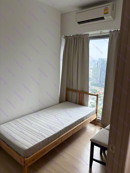 bedroom of Whizdom Connect Sukhumvit