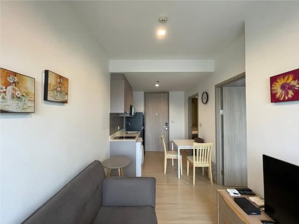 living room and bedroom of Whizdom Connect Sukhumvit