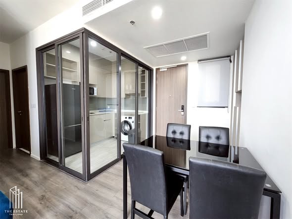 room interior of Whizdom Essence Sukhumvit วิสซ์ดอม เอสเซ้นส์ สุขุมวิท