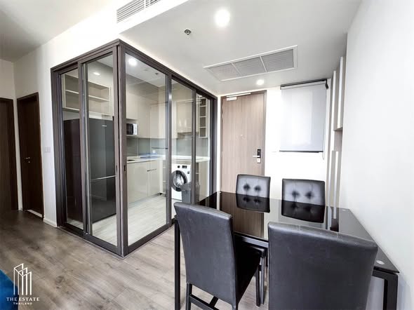 room interior of Whizdom Essence Sukhumvit วิสซ์ดอม เอสเซ้นส์ สุขุมวิท