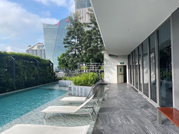 pool of Whizdom Inspire Sukhumvit วิสซ์ดอม อินสปาย สุขุมวิท
