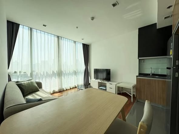bedroom and living room of Wish Signature II Midtown Siam
