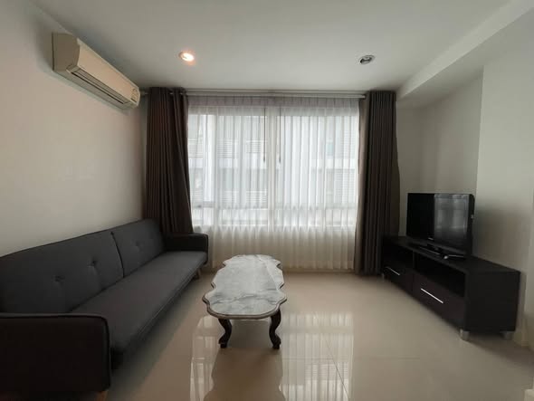 living room and bedroom of Wish@Siam