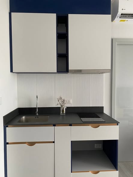 bathroom and kitchen of XT Ekkamai