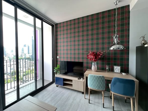 living room of XT Ekkamai