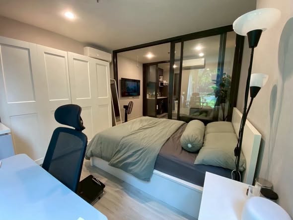 bedroom and room interior of XT HUAIKHWANG