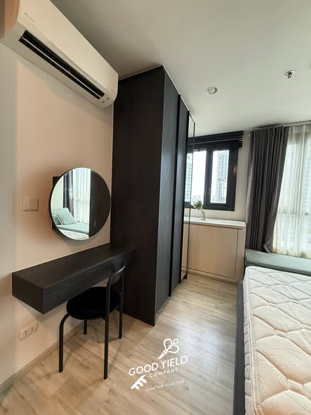 bedroom and room interior of XT HUAIKHWANG