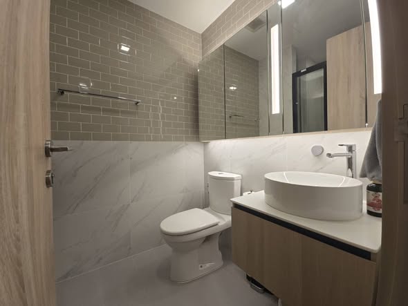 bathroom of XT Phayathai