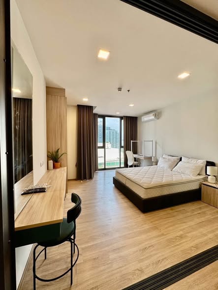 bedroom of XT Phayathai